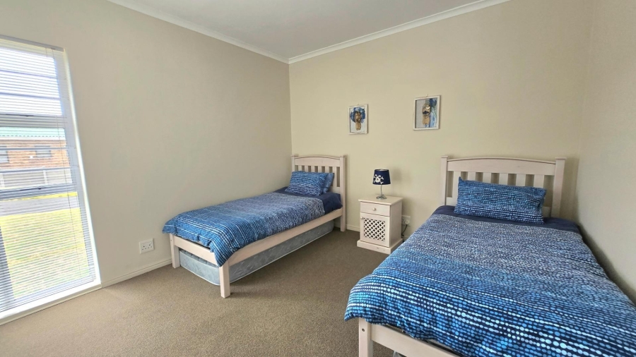 3 Bedroom Property for Sale in Franskraal Western Cape